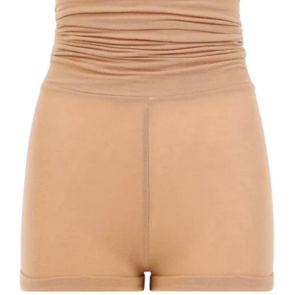 Laina Rauma M ROLLED HEM HIGH WAIST DANCE SHORTS